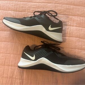 NEW Nike Tennis Shoes